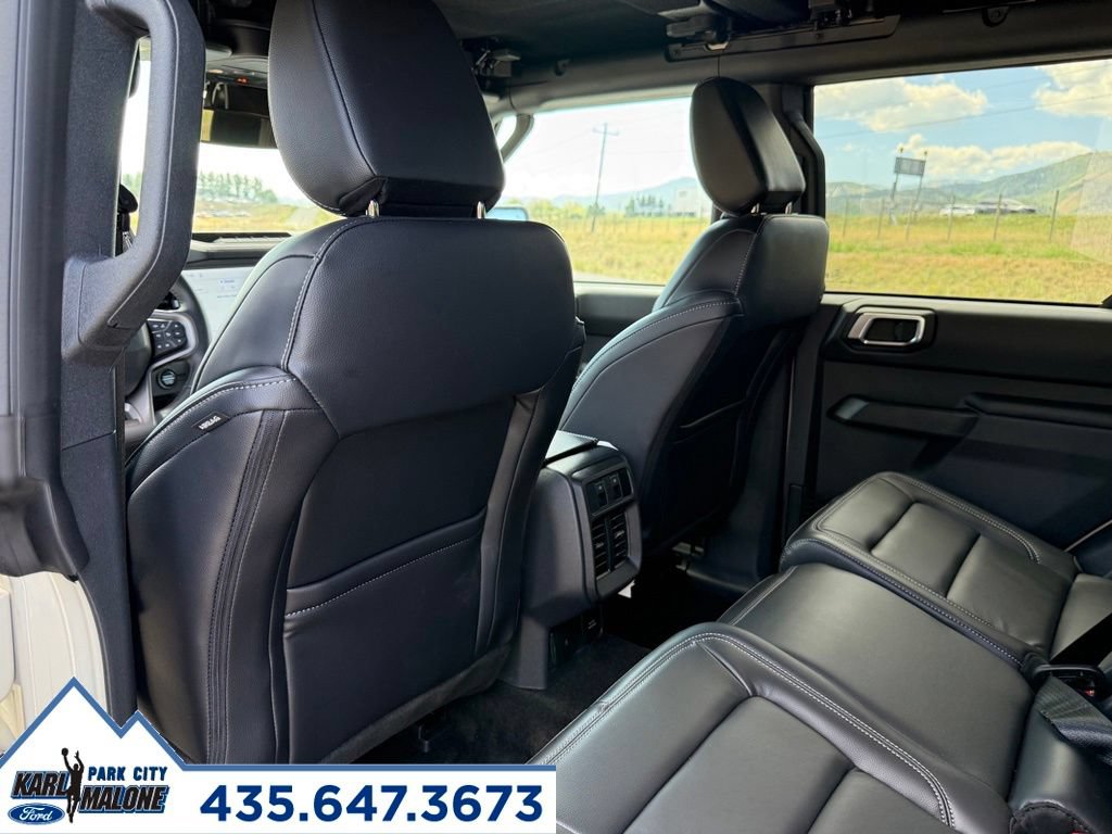 New 2026 Ford Bronco Outer Banks w/ Sasquatch Package AWD/4WD image 25