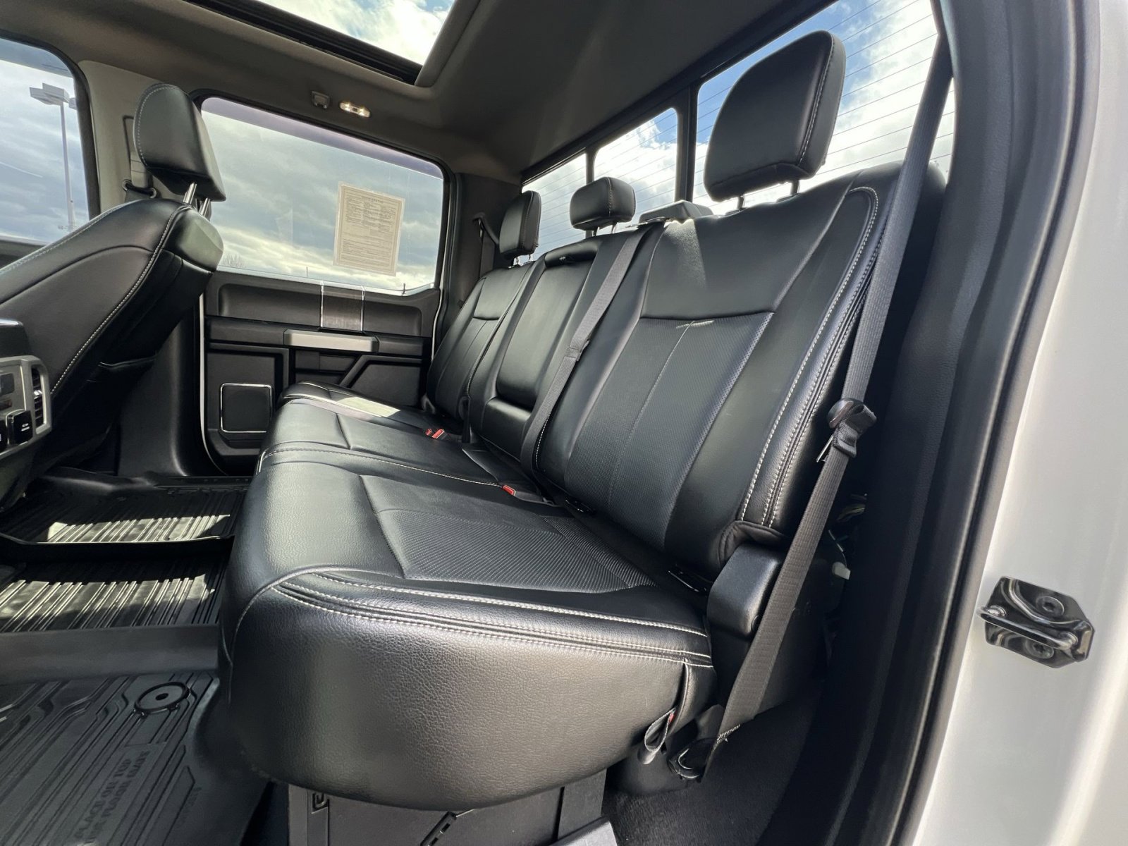 Used 2021 Ford F250 Lariat image 25