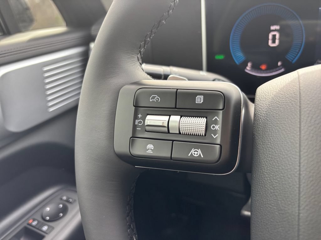 New 2026 Hyundai Santa Fe SE AWD/4WD image 18