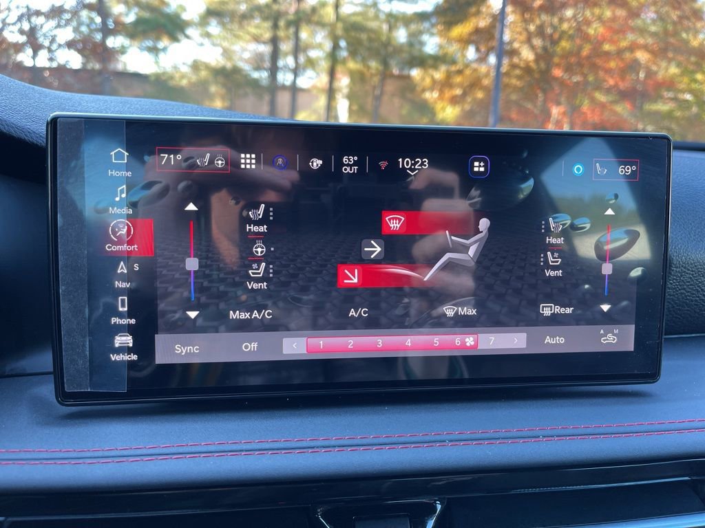 Used 2024 Dodge Hornet R/T Plus w/ Tech Pack Plus image 12