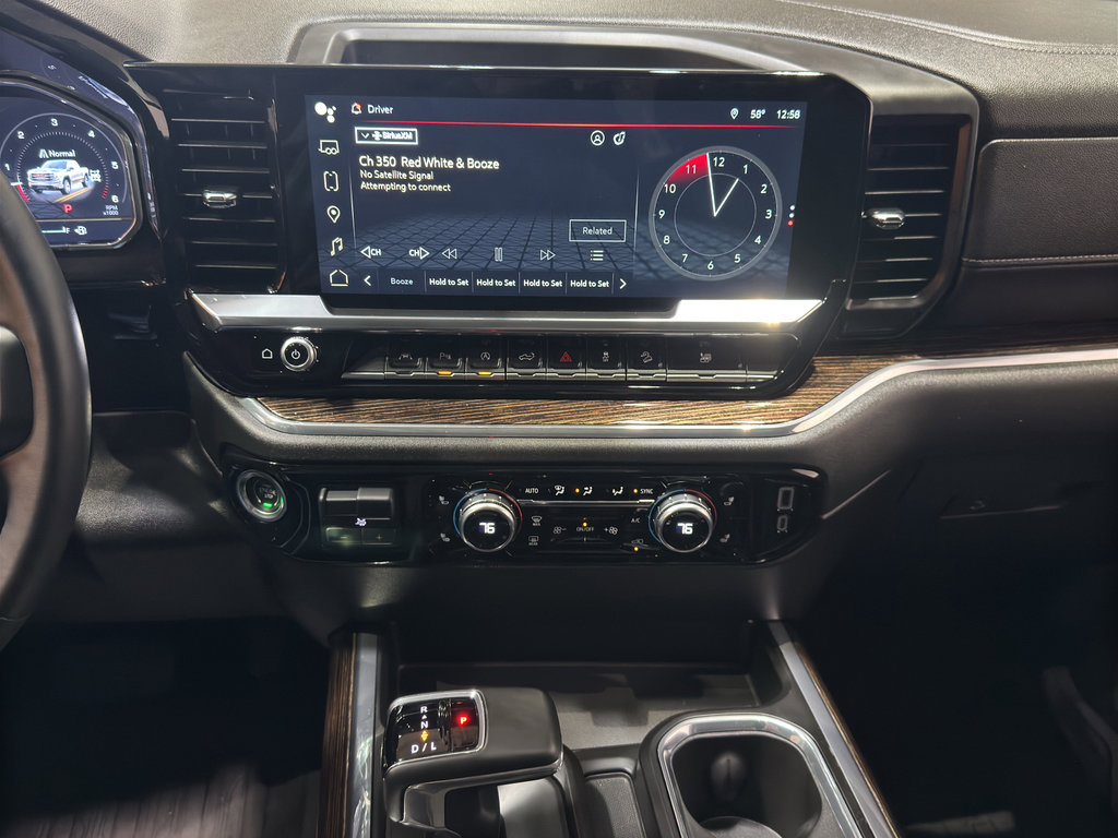 Used 2024 GMC Sierra 1500 Elevation w/ Elevation Premium Package image 32