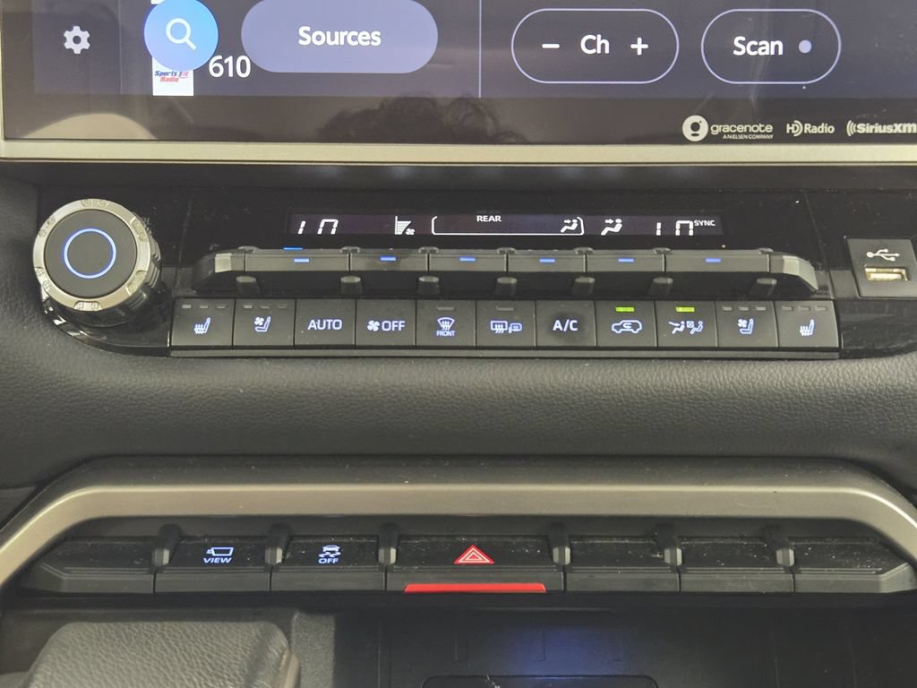 Used 2023 Toyota Sequoia Limited AWD/4WD image 20