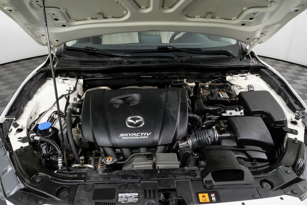 Used 2017 MAZDA MAZDA3 Sport w/ Preferred Equipment Package FWD image 30