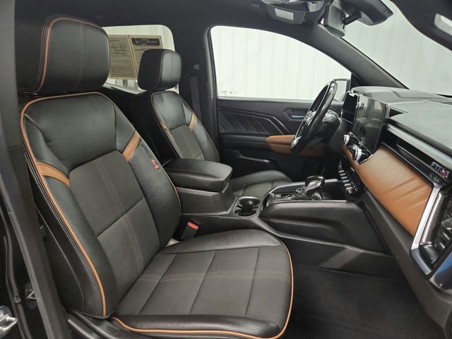 Used 2023 GMC Canyon AT4 image 23