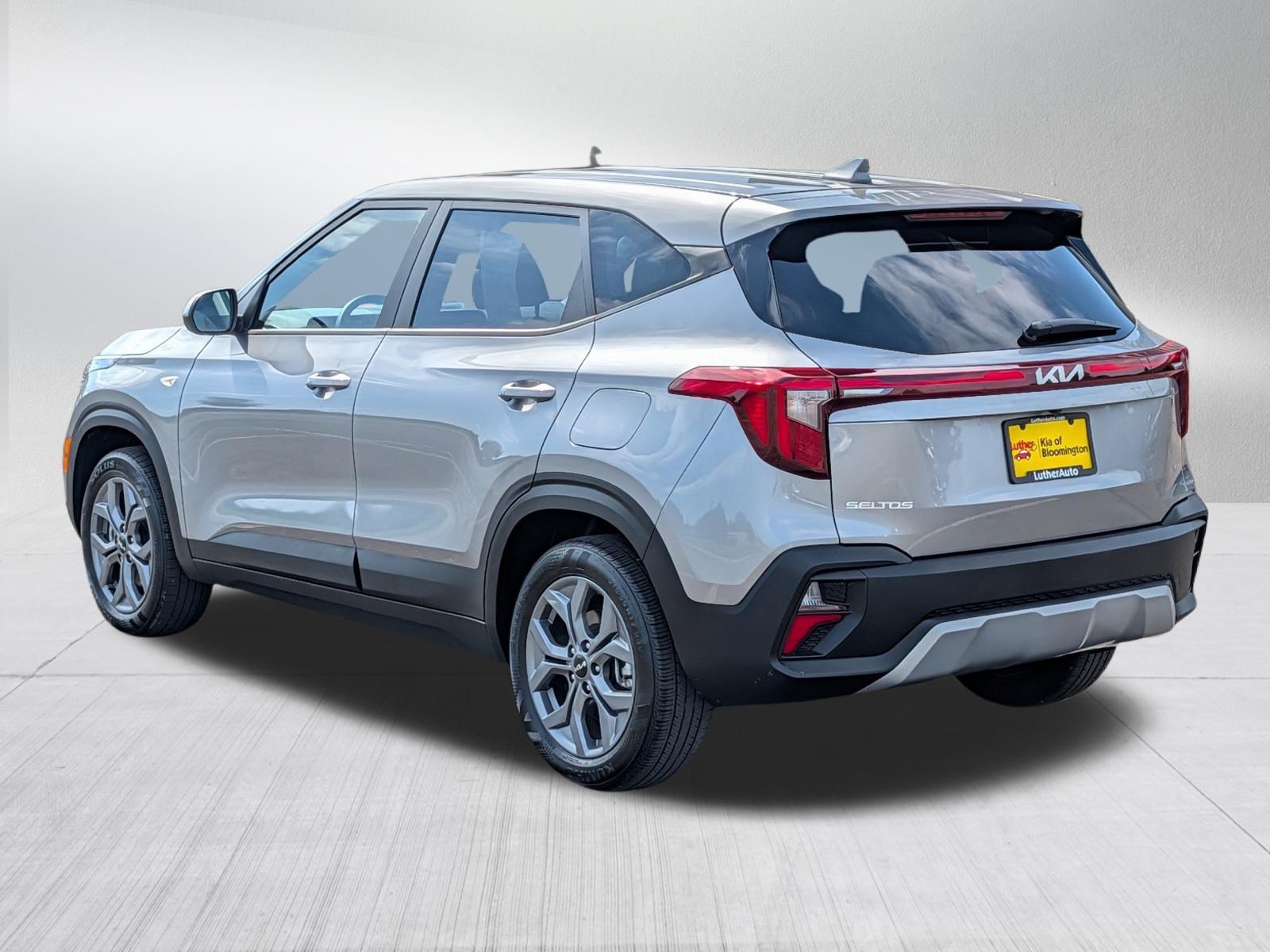 Certified 2025 Kia Seltos LX AWD/4WD image 5