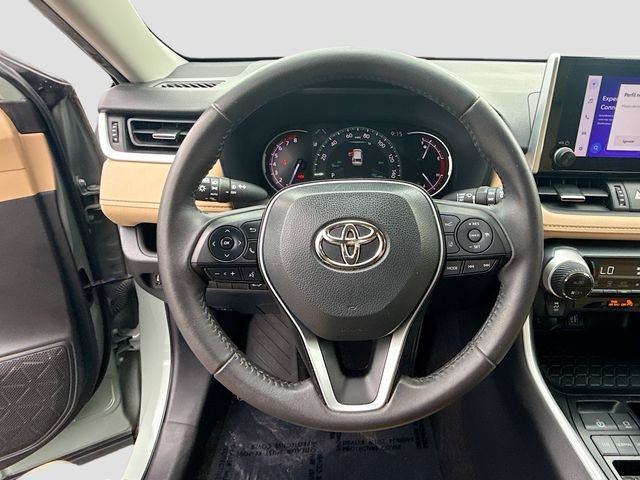 Used 2023 Toyota RAV4 XLE Premium FWD image 11