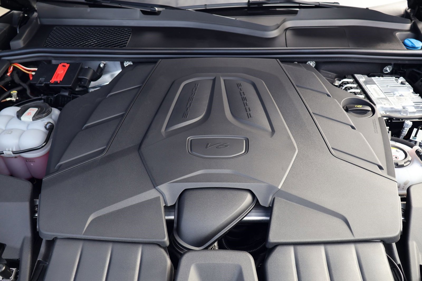 New 2026 Porsche Cayenne S image 27