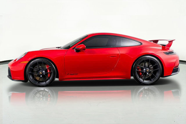 Used 2025 Porsche 911 Carrera 4 GTS image 16