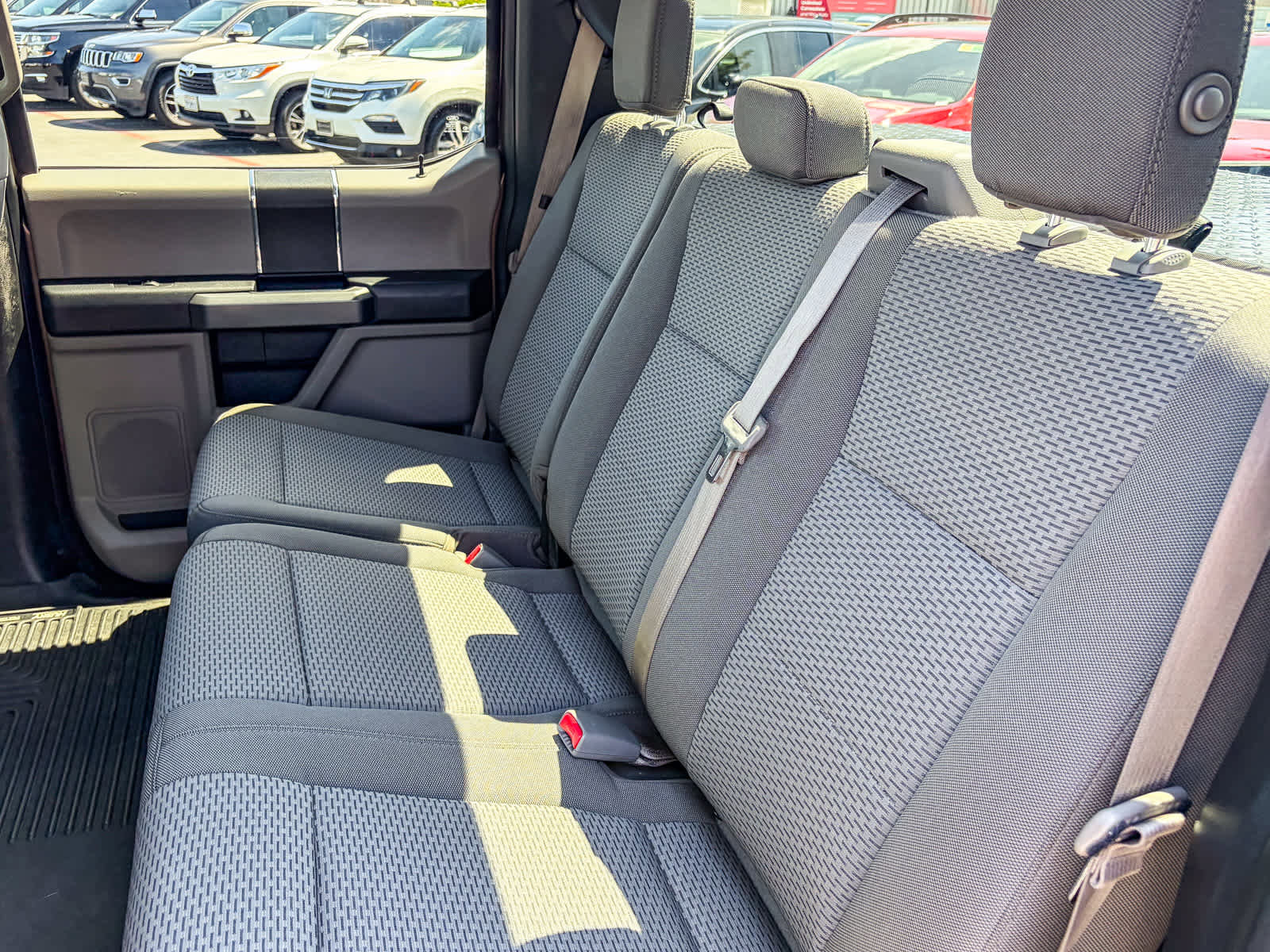 Used 2017 Ford F150 XLT image 17