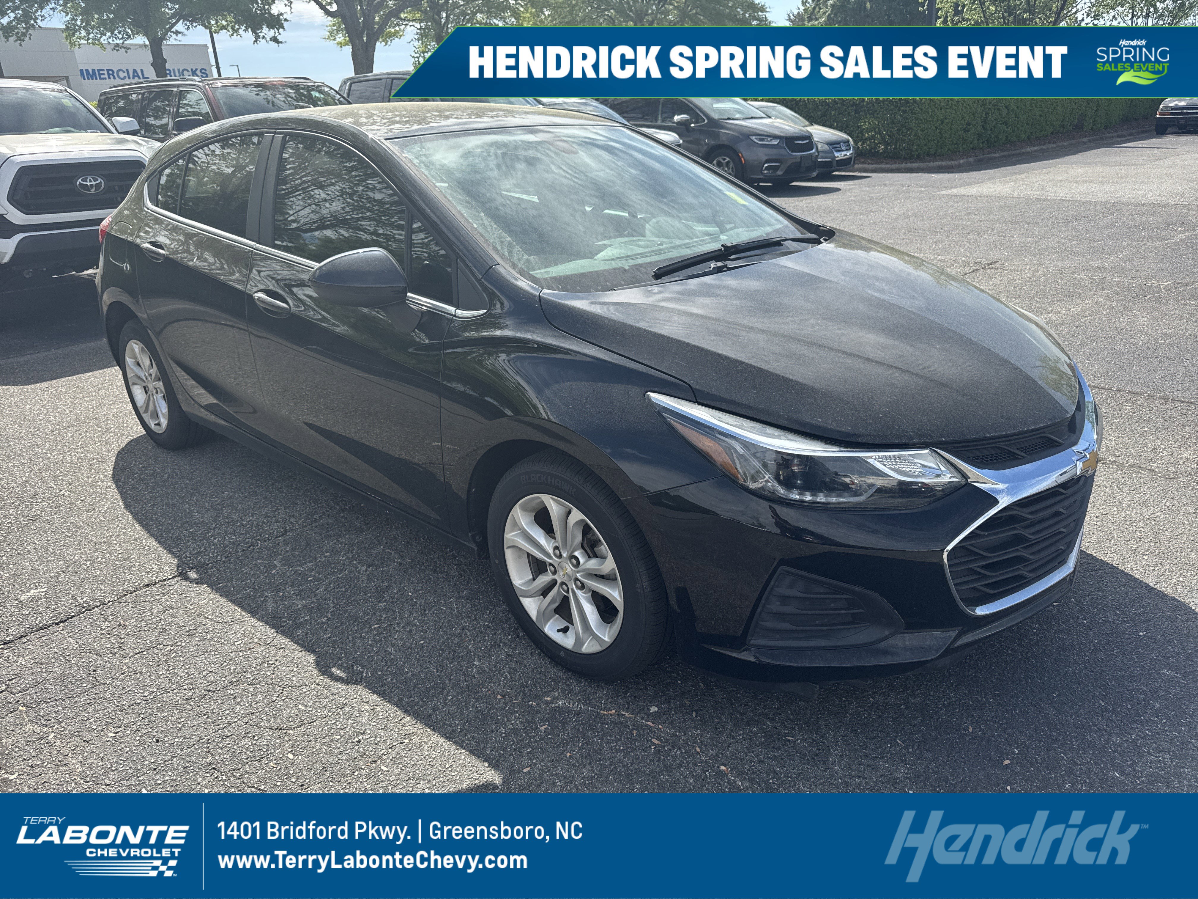 Used 2019 Chevrolet Cruze LT w/ Convenience Package image 1