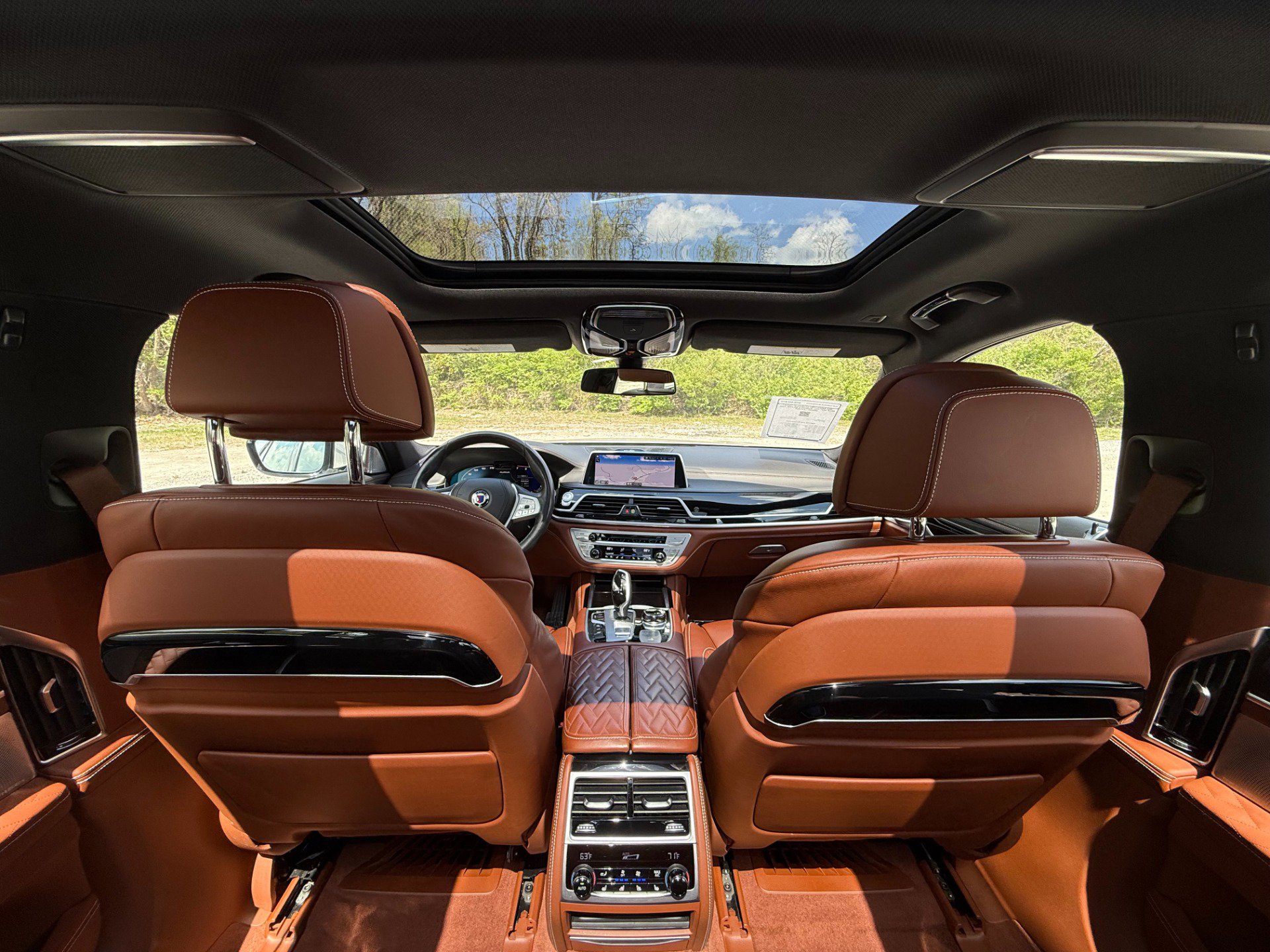 Used 2020 BMW ALPINA B7 xDrive w/ Luxury Rear Seating Package image 48
