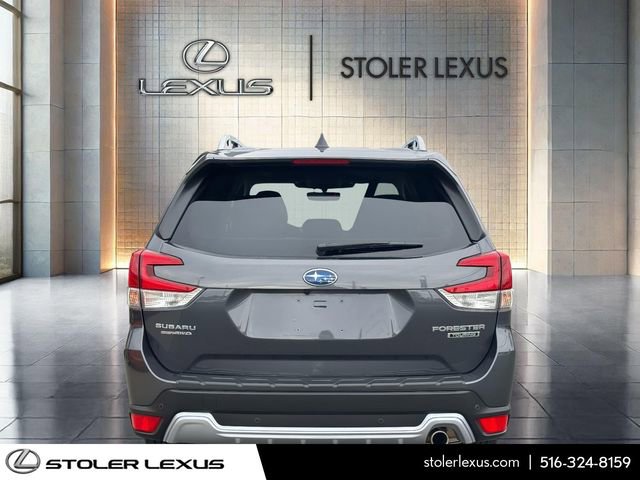 Used 2022 Subaru Forester Touring AWD/4WD image 5