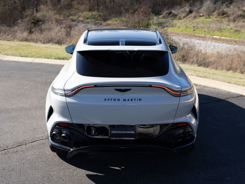 New 2026 Aston Martin DBX 707 image 8