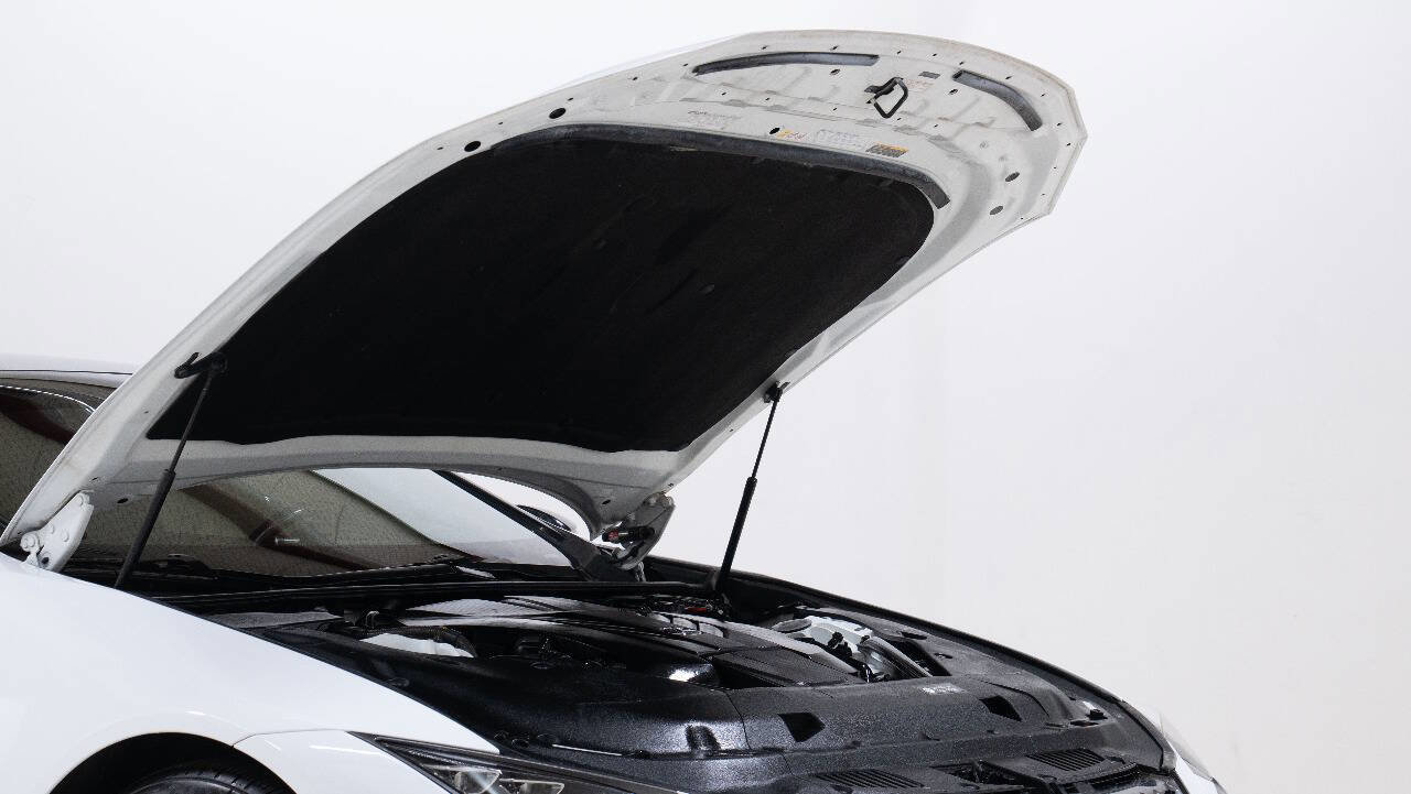 Used 2018 Lexus LC 500 Coupe w/ Touring Package image 80