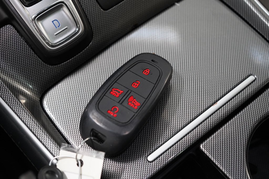 Used 2023 Hyundai Santa Fe SEL w/ Premium Package AWD/4WD image 38