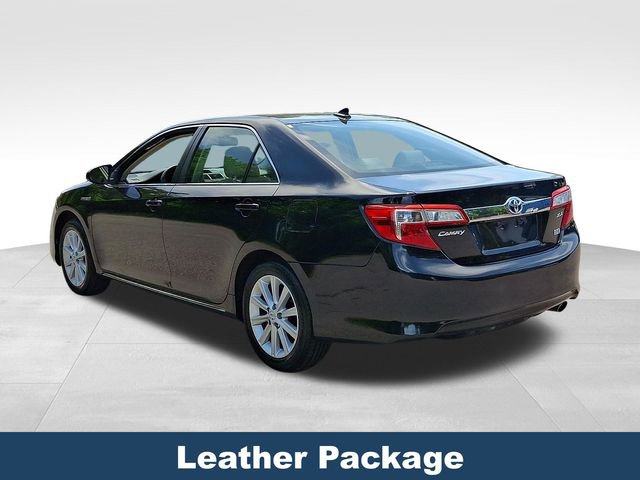 Used 2012 Toyota Camry XLE w/ Leather Pkg FWD image 5