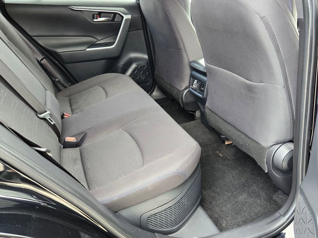 Used 2023 Toyota RAV4 SE w/ SE Grade Weather Package image 15