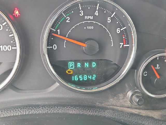 Used 2014 Jeep Wrangler Unlimited Sport w/ Connectivity Group AWD/4WD image 15