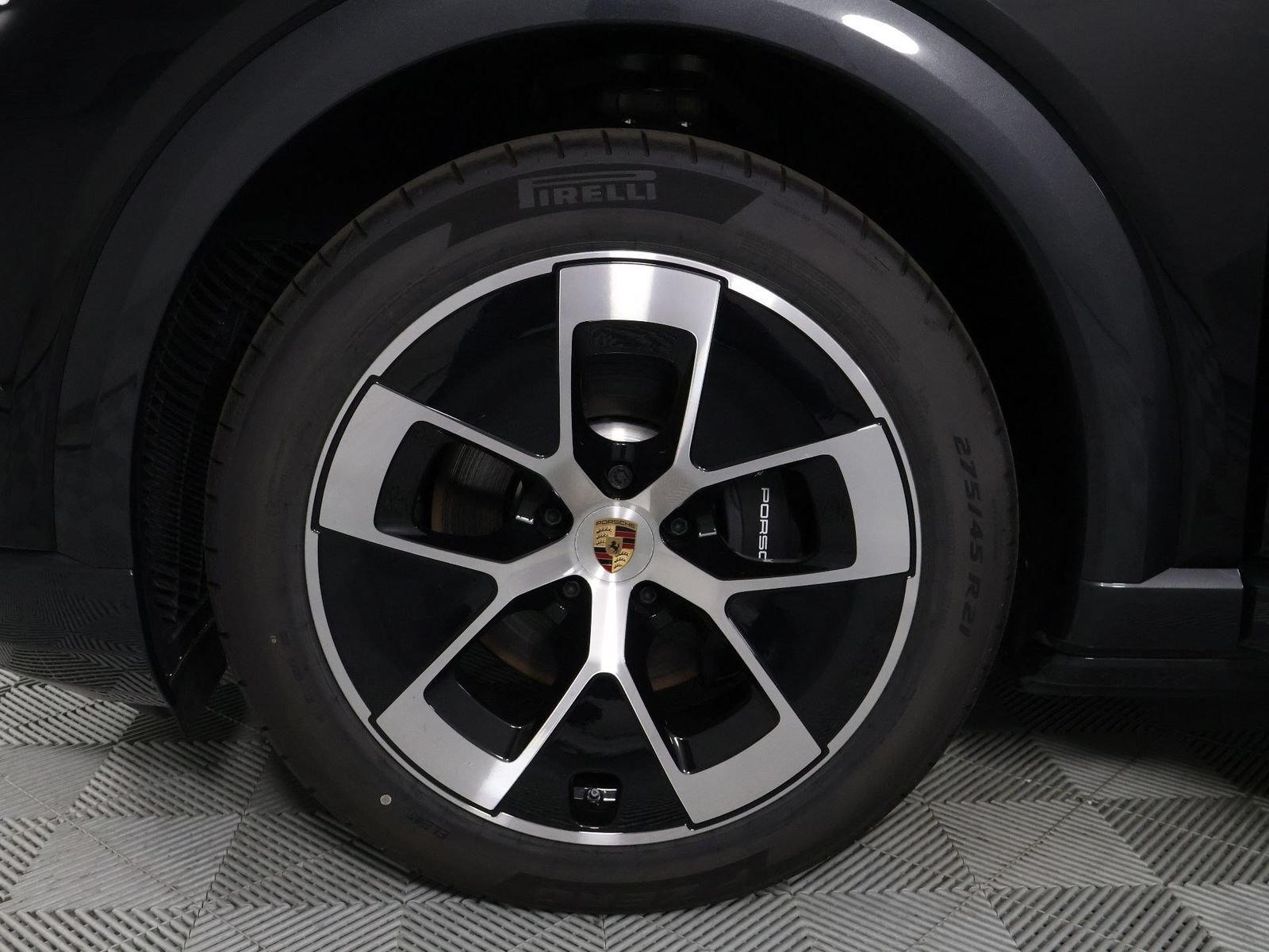 New 2026 Porsche Cayenne Electric AWD/4WD image 17