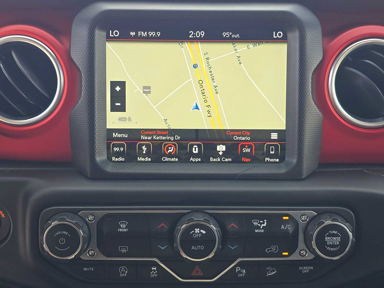 Used 2018 Jeep Wrangler Unlimited Rubicon AWD/4WD image 25