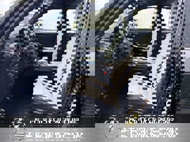 Used 2023 Lexus IS 500 image 23