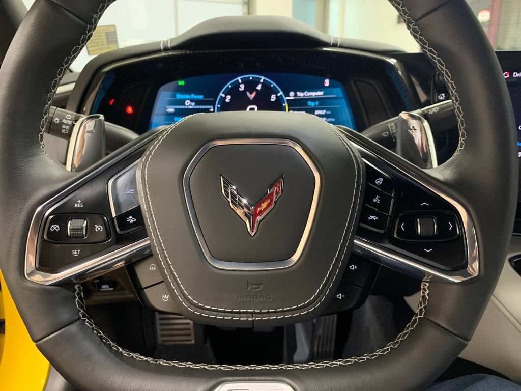 Used 2025 Chevrolet Corvette E-Ray AWD/4WD image 23