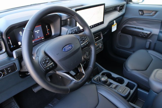 New 2025 Ford Maverick Lariat w/ Black Appearance Package image 16