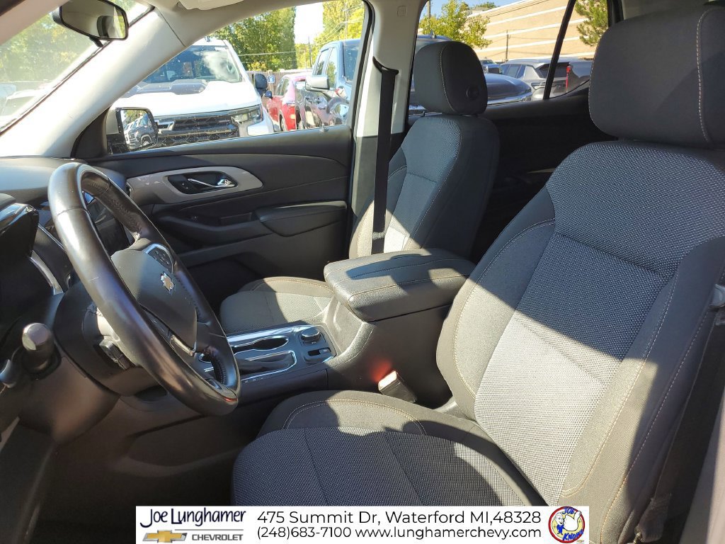 Certified 2018 Chevrolet Traverse LT FWD image 20