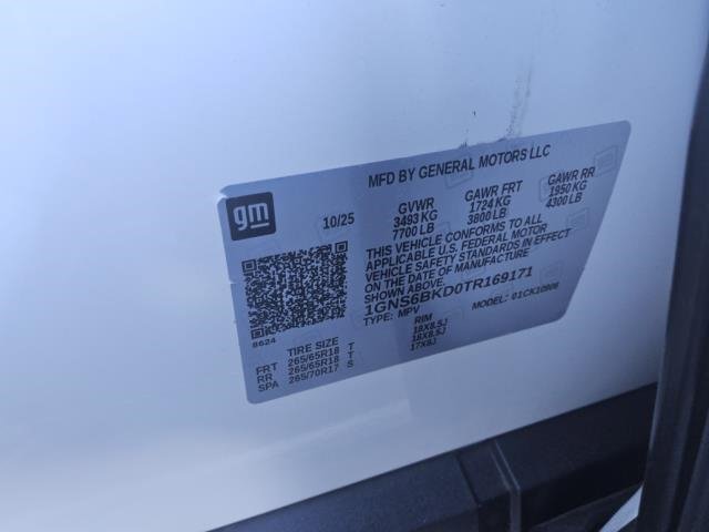 Used 2026 Chevrolet Suburban LS AWD/4WD image 26