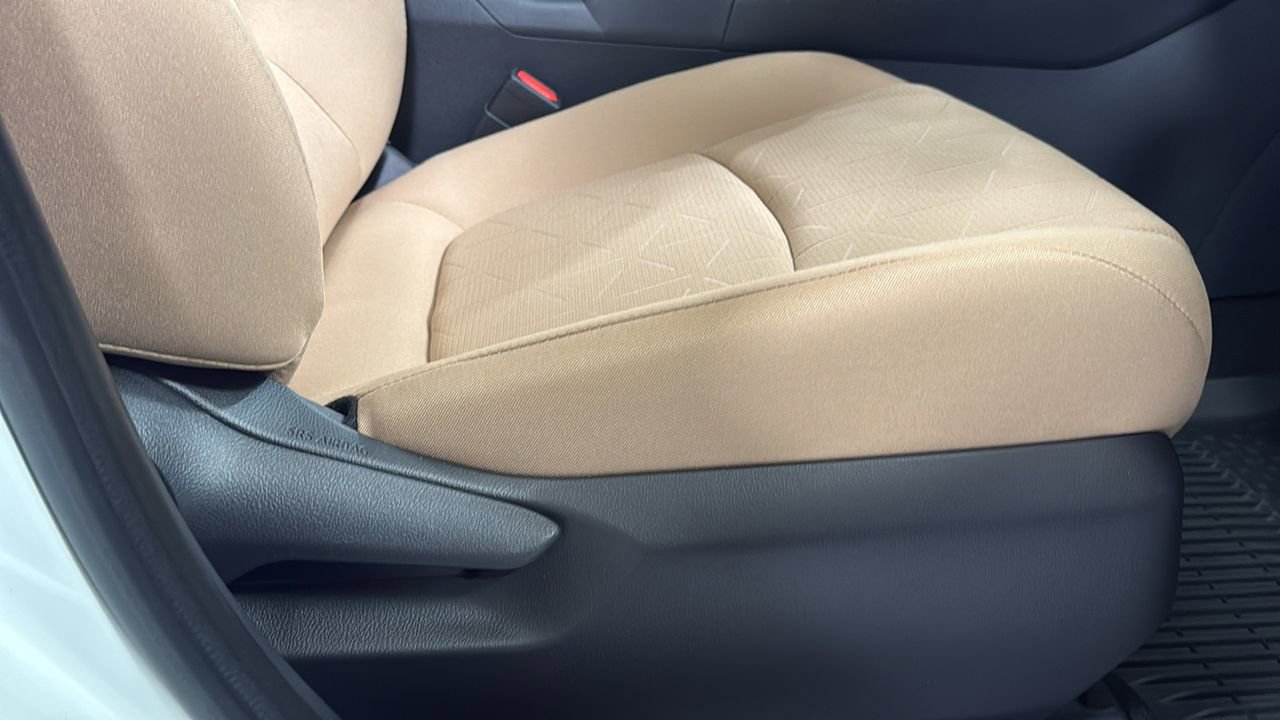 Certified 2025 Toyota RAV4 XLE w/ Convenience Package image 20