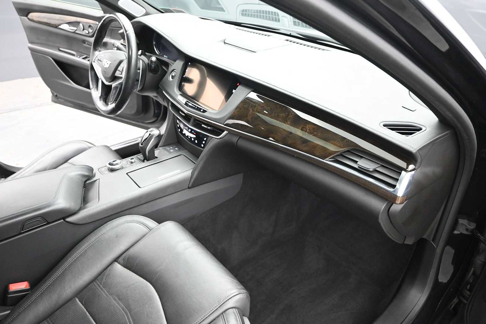 Used 2020 Cadillac CT6 Premium Luxury AWD/4WD image 23