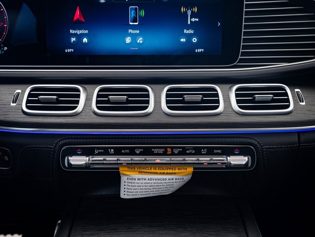 New 2026 Mercedes-Benz GLS 450 4MATIC image 34