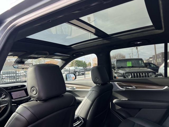 Certified 2025 Cadillac XT6 Premium Luxury w/ Platinum Package image 13