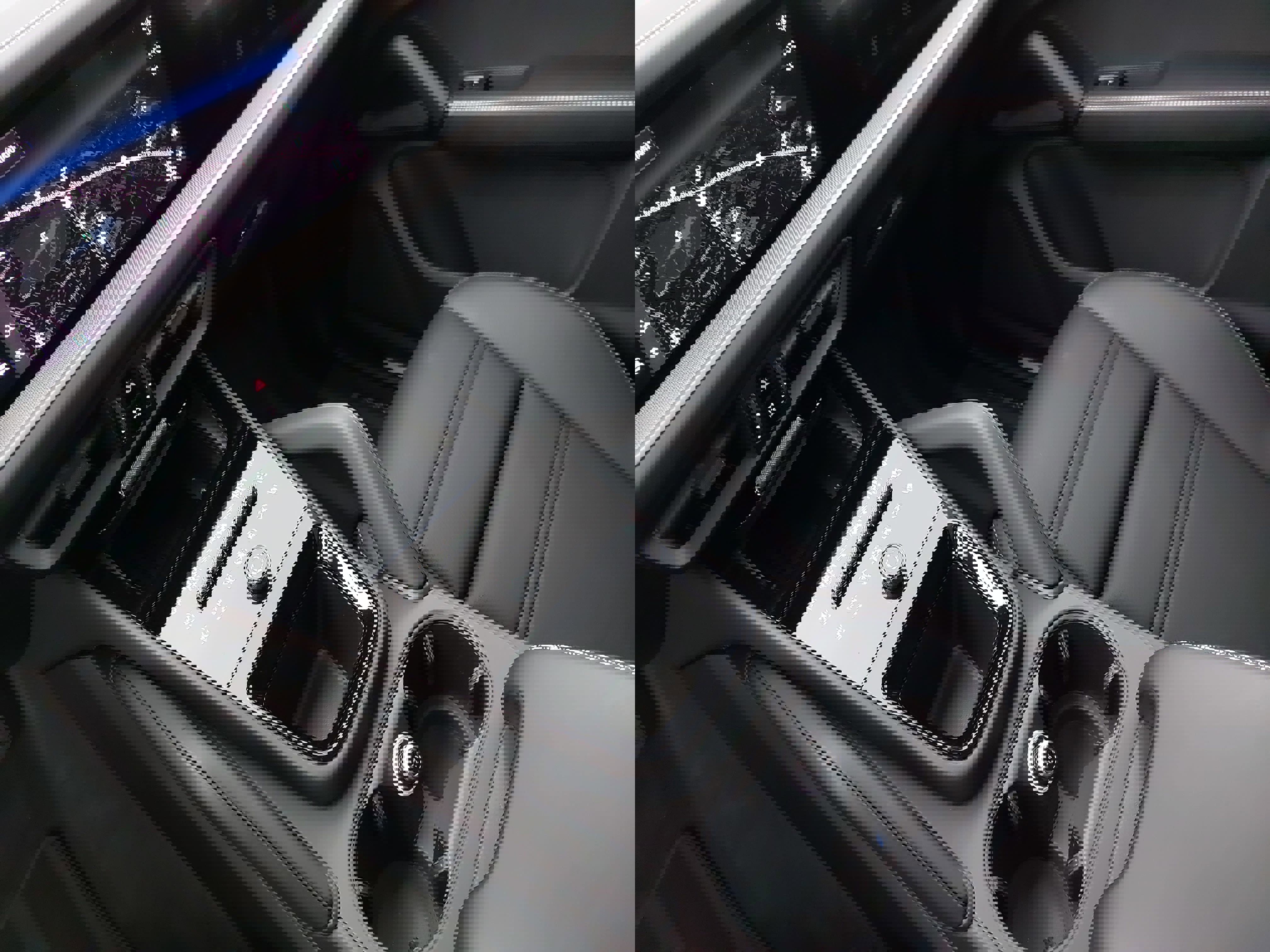 Used 2025 Porsche Cayenne image 27