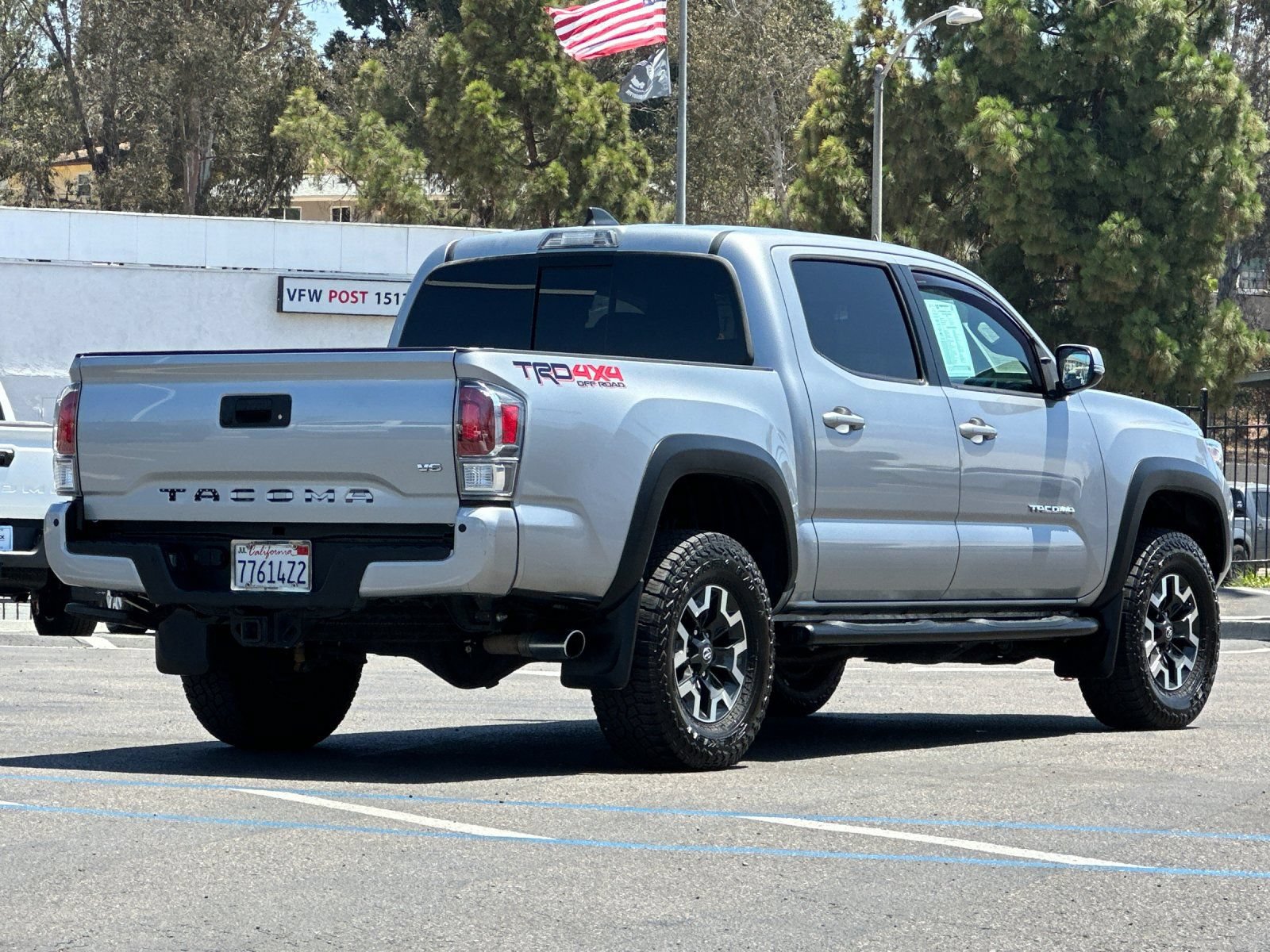 Used 2020 Toyota Tacoma TRD Off-Road w/ Technology Package AWD/4WD image 5