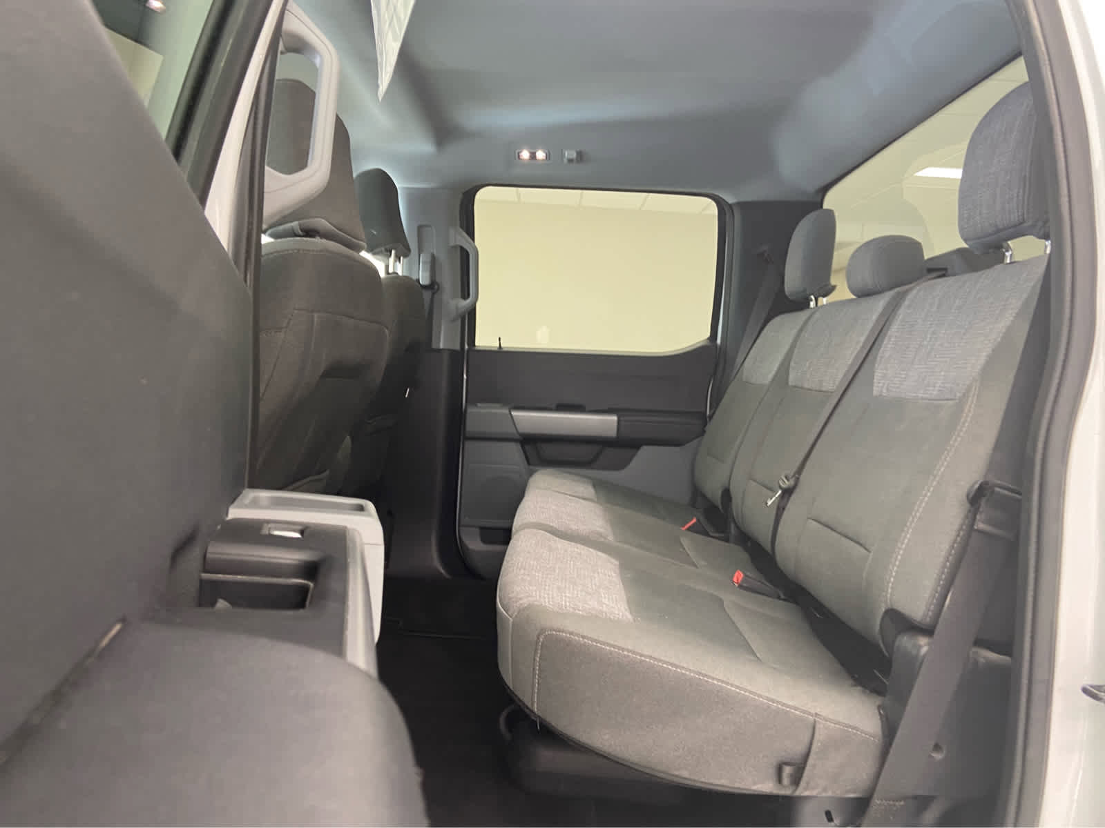 Used 2024 Ford F350 XLT image 12