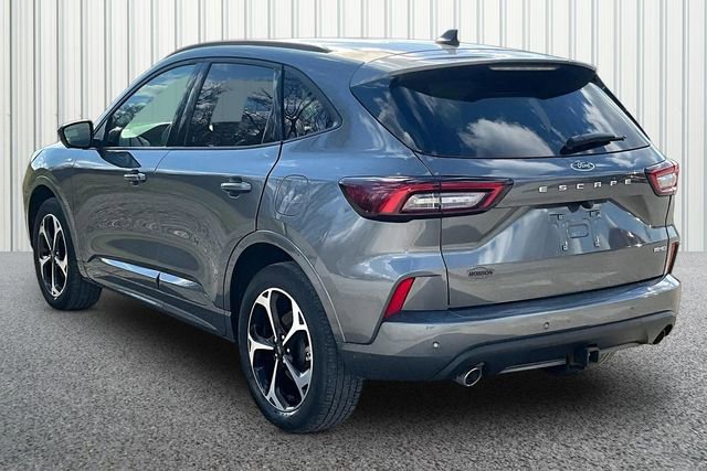 Used 2023 Ford Escape ST-Line Select w/ Tech Pack #2 image 11