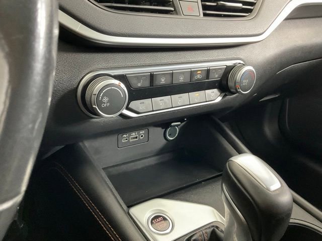 Used 2022 Nissan Altima 2.0 SR FWD image 21