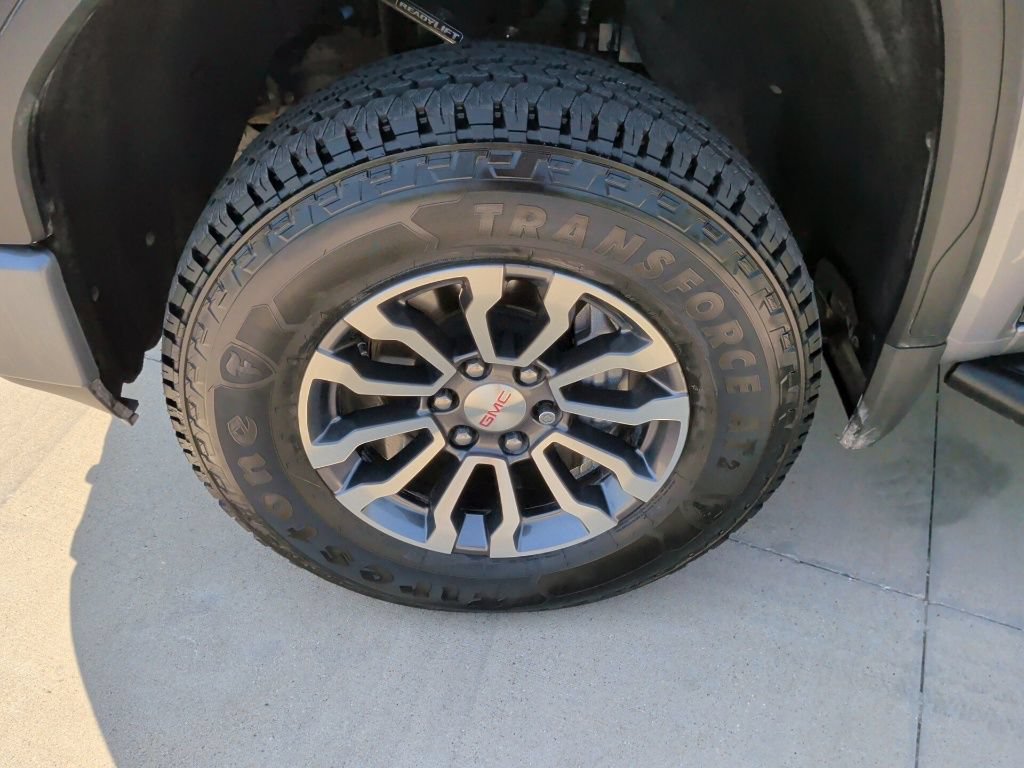 Used 2019 GMC Sierra 1500 AT4 w/ AT4 Preferred Package AWD/4WD image 50