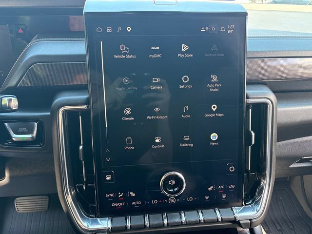 Used 2025 GMC Yukon Elevation w/ LPO, Elevation Black Package AWD/4WD image 30