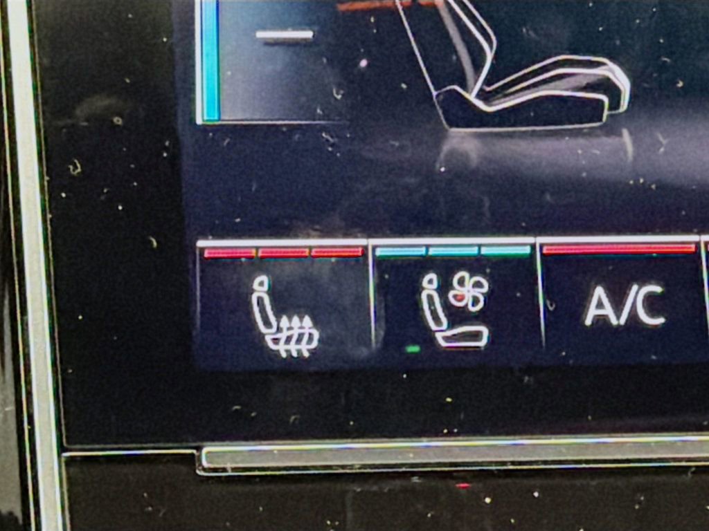 Used 2025 Audi Q7 3.0T Premium Plus w/ Premium Plus Package image 21