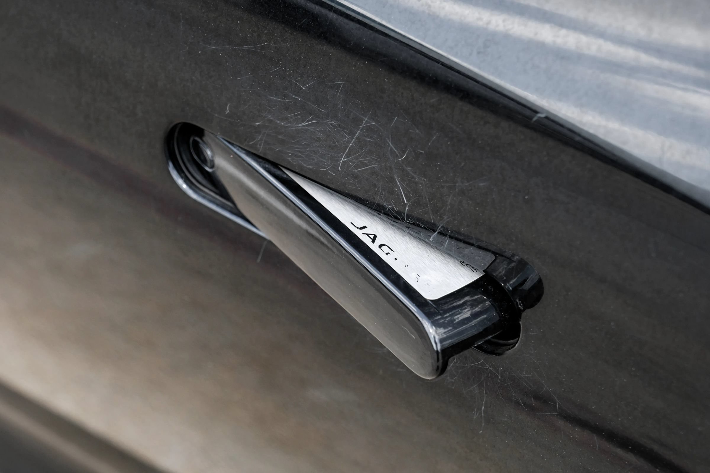 Used 2014 Jaguar F-TYPE S RWD image 38