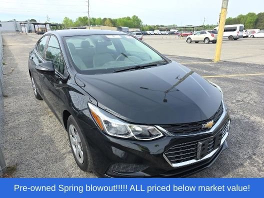 Used 2018 Chevrolet Cruze LS FWD image 3