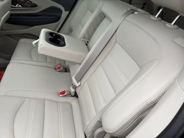 Used 2022 GMC Terrain Denali w/ Denali Premium Package image 10