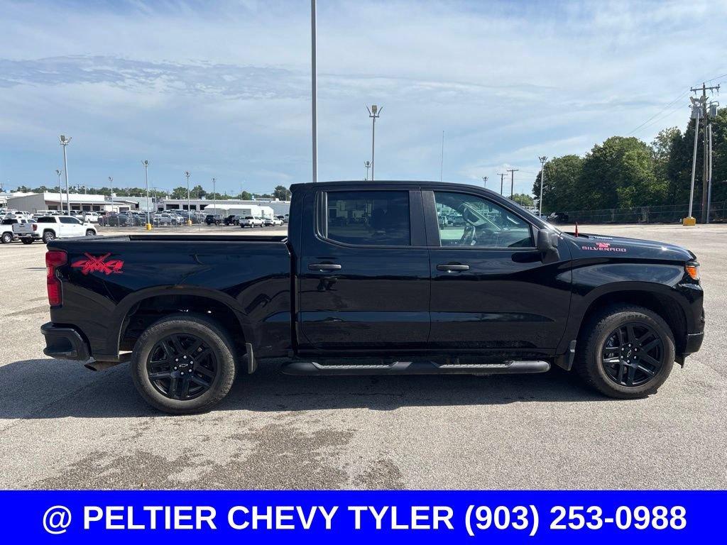 Used 2025 Chevrolet Silverado 1500 Custom w/ Turbomax Blackout Package AWD/4WD image 9
