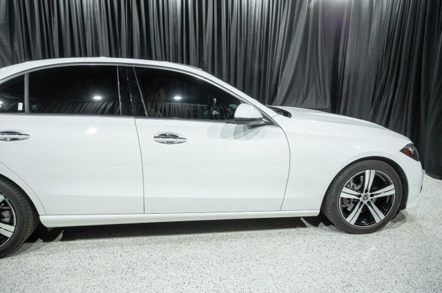 Certified 2023 Mercedes-Benz C 300 Sedan image 4