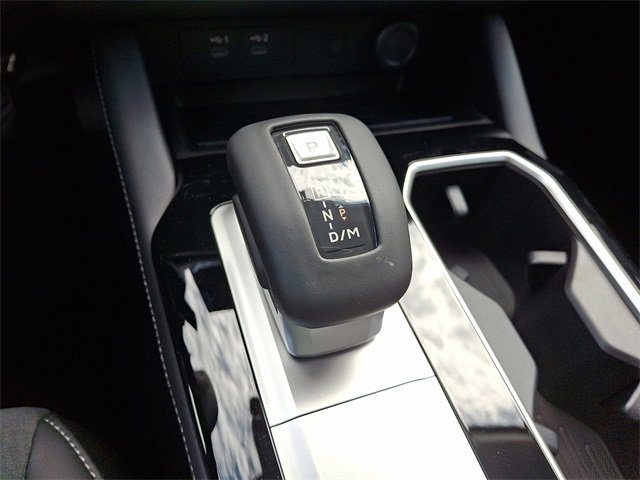 New 2025 Mitsubishi Outlander SE image 7