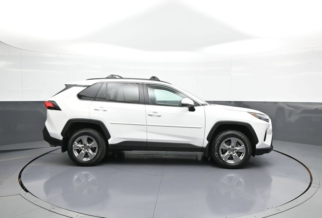 Used 2023 Toyota RAV4 XLE w/ XLE Grade Weather Package AWD/4WD image 5