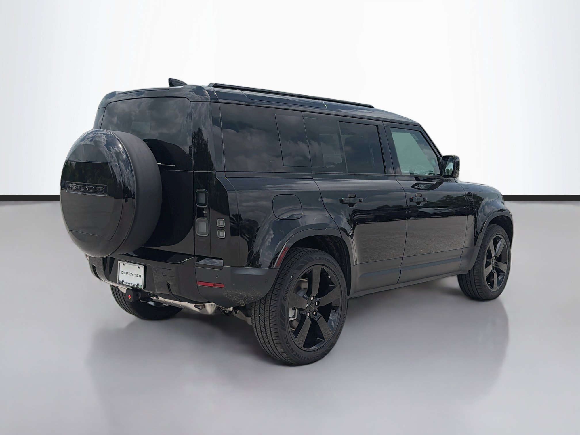 New 2026 Land Rover Defender 110 S AWD/4WD image 5