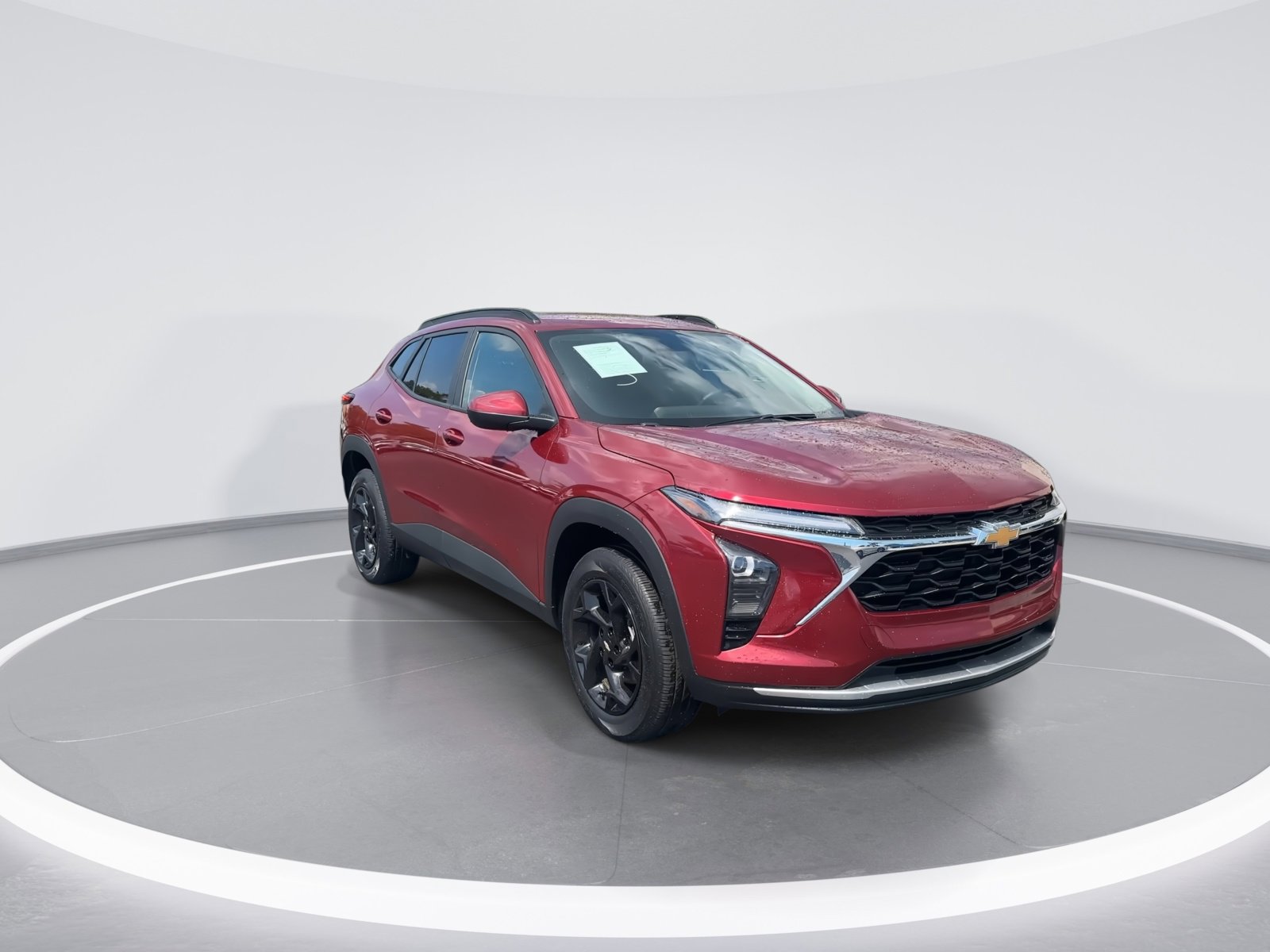 Used 2025 Chevrolet Trax LT w/ LT Convenience Package FWD image 2